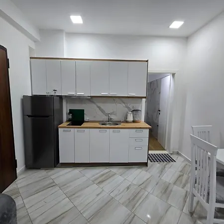 Lejlighed Albanie Golem